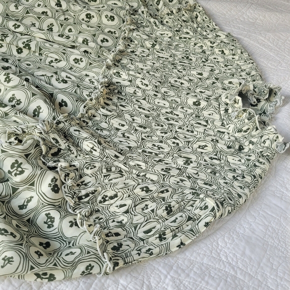 Chloe Pintucked Crepe Psychedelic Flower Print Shift Dress Size 42 - Picture 5 of 13